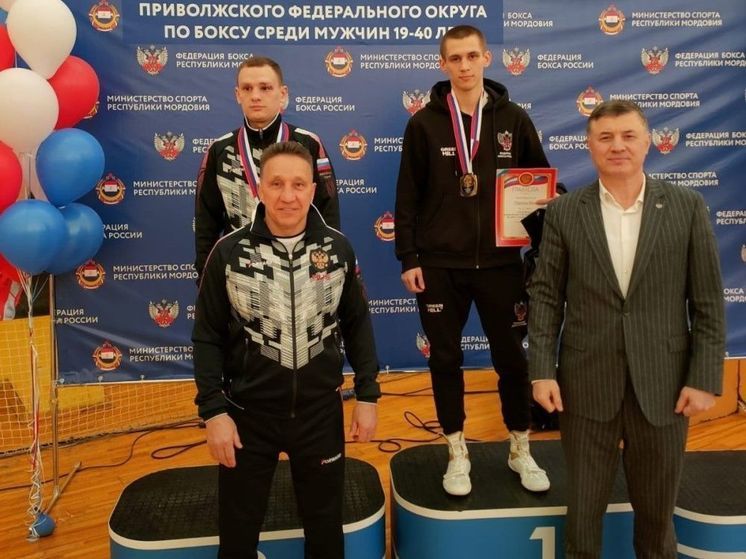 Кировчанин взял золото на чемпионате Приволжского округа по боксу
