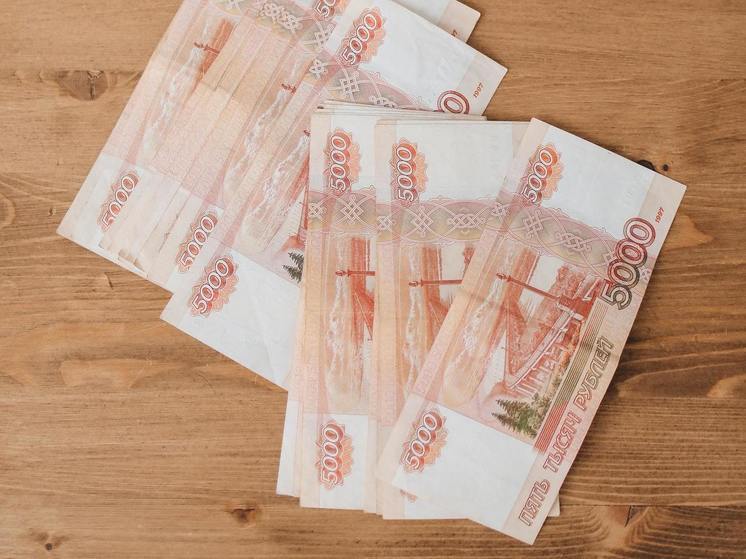 «Известия»: в России хотят установить единые базовые ставки по окладам бюджетников
