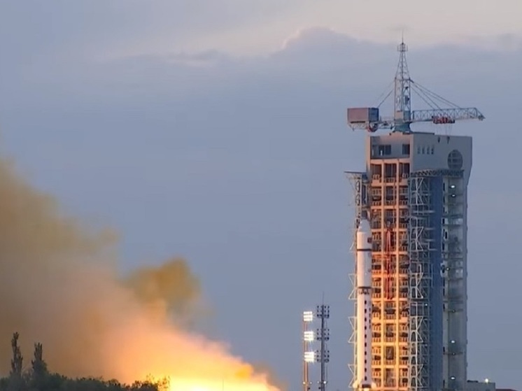 Китайская ракета-носитель "Чанчжэн-6" успешно стартовала с космодрома Тайюань со спутником Юньхай