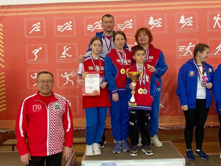Семья Дашкевич из Сургутского района выиграла окружной фестиваль ГТО среди районных команд