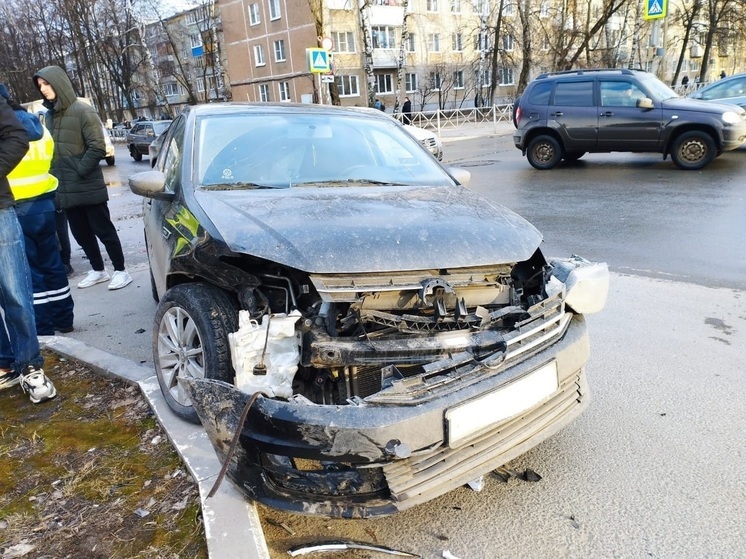 В ДТП на улице Островского в Рязани пострадали два человека