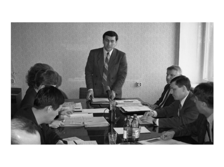 Сахалинской облдуме исполнилось 30 лет