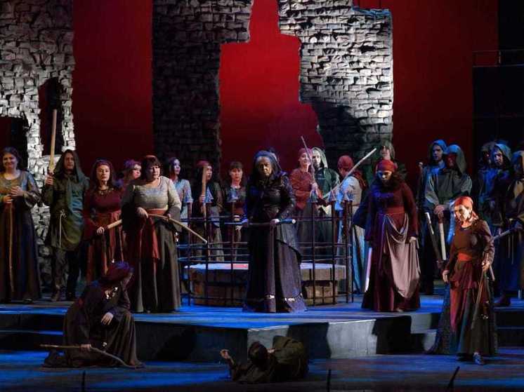 В Астрахани музыкальный апрель открывает опера Джузеппе Верди «Трубадур»