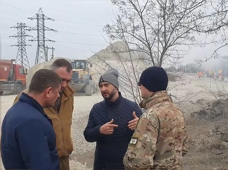 На Херсонщине ремонтируют трассу Железный Порт – Лазурное – Скадовск