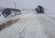 Обильные осадки с мокрым снегом все-таки обострили дорожную остановку в Чувашии