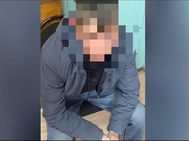 Мужчина порезал фельдшера в больнице села Половинное