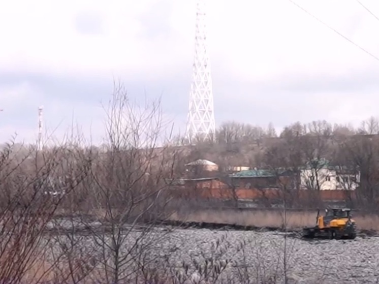 Во Владикавказе идут работы по расчистке русла реки Терек