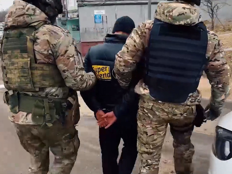 Во Владивостоке задержан организатор наркопритона на улице Нейбута