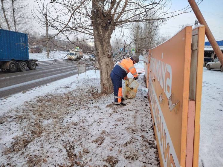 В уборке дорог Иркутска задействованы почти 70 единиц техники и 140 человек