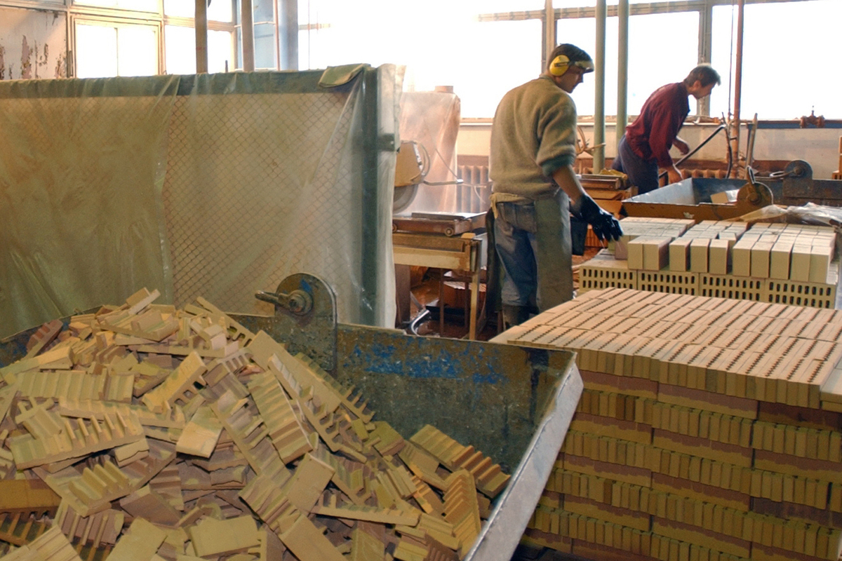 The world's largest brick manufacturer left Russia