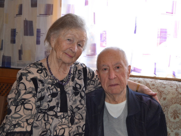 В Иванове поздравили с 90-летием почётного гражданина города Станислава Кононина