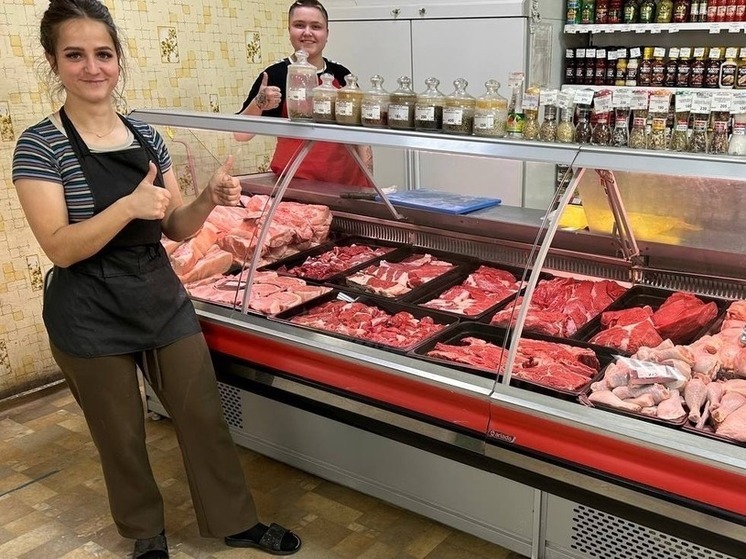 В магазин Антрацита поступила новая партия мяса из Калмыкии