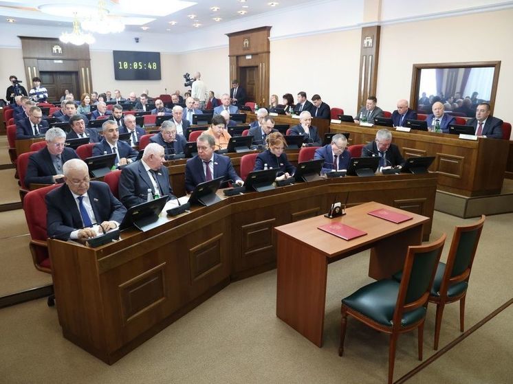 Ставропольских депутатов наградили за участие и поддержку спецоперации