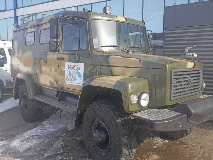 Ассоциация «Ирбис» передала авто заповеднику «Убсунурская котловина»