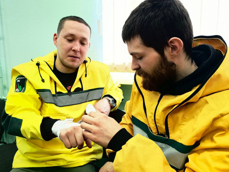 Сотрудники Мурманской авиабазы обучились оказанию первой помощи