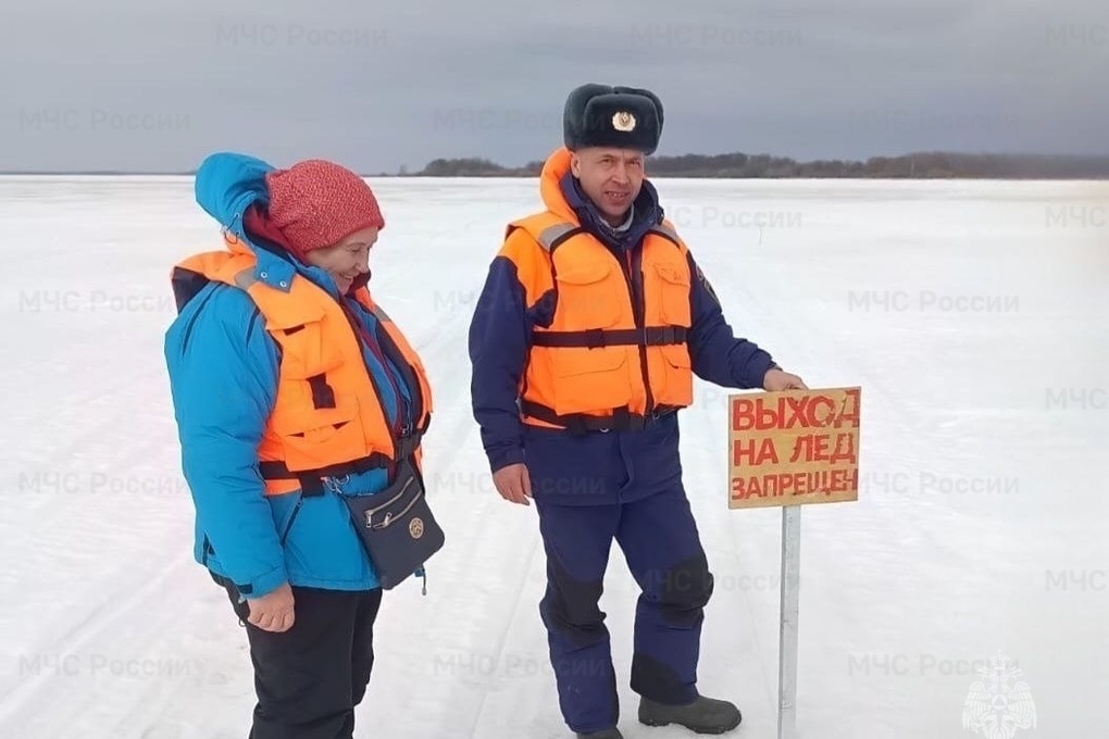 Костромичей, наплевавших на запрет выхода на лед, штрафуют каждый день