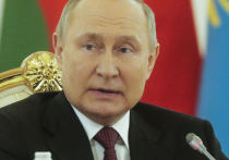 Владимир Путин в ходе совещания с членам Совета безопасности РФ предложил обсудить отношения России с ближайшими партнерами