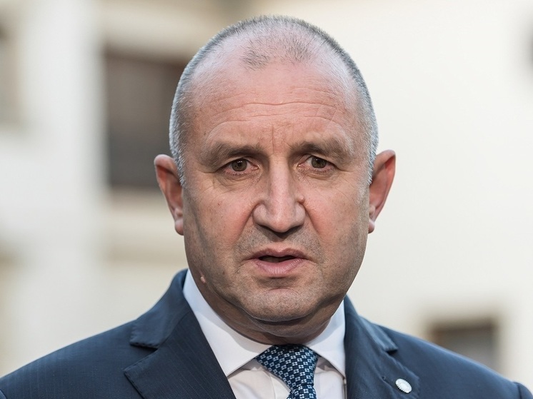 Президент Болгарии призвал не допустить эскалации украинского конфликта и вовлечения в него стран НАТО