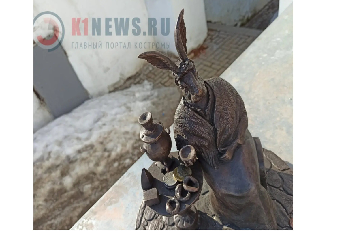 Семейство «мазайских зайцев» пополнила костромская зайчиха-купчиха