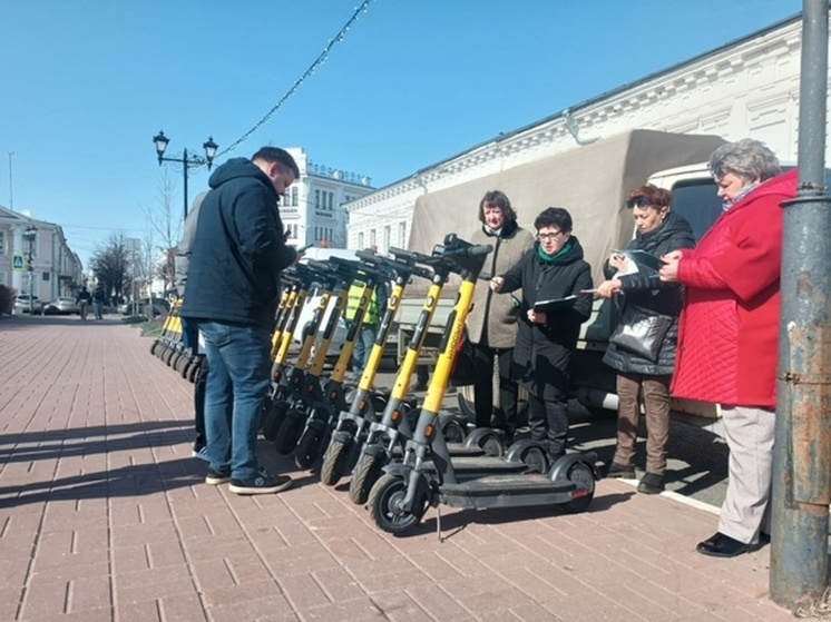 В Ярославле пропали электросамокаты в центре города