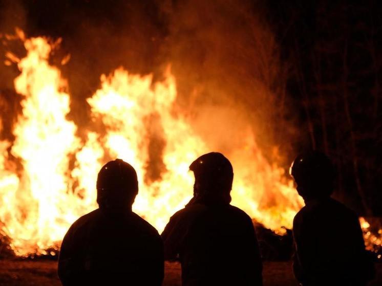 Двое подростков устроили пожар в частном доме в Башкирии