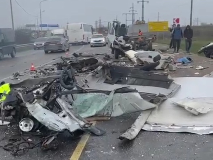 В Крымском районе при столкновении «Газели» и DAF погиб водитель