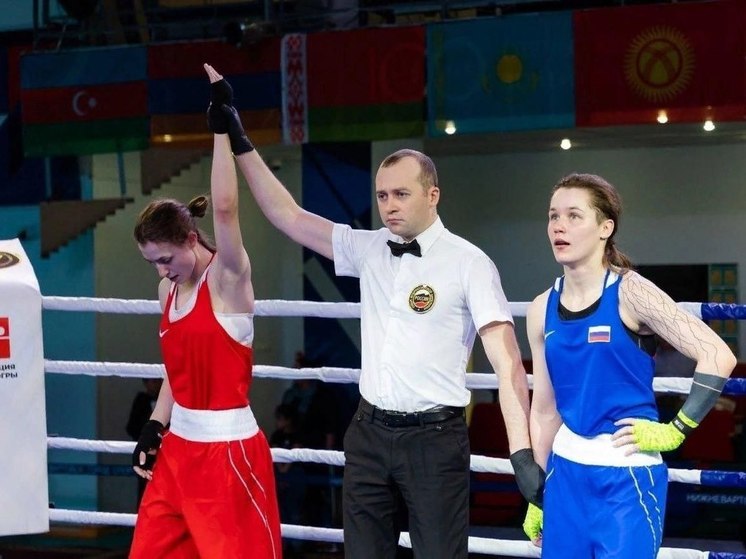 Спортсменка из Дебальцево завоевала титул чемпиона мира по боксу среди нефтяных стран