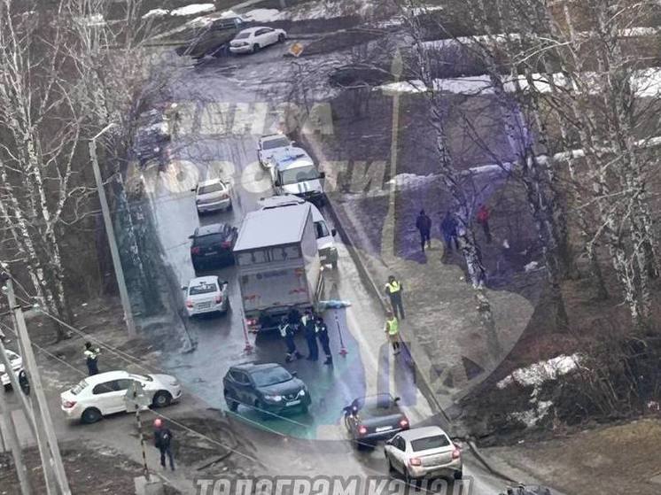 В Пензе водитель большегруза сбил пенсионерку насмерть