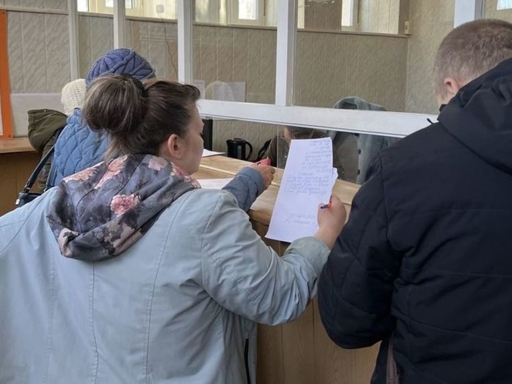  Жители Чехова штурмуют офис УК из-за повышения квартплаты