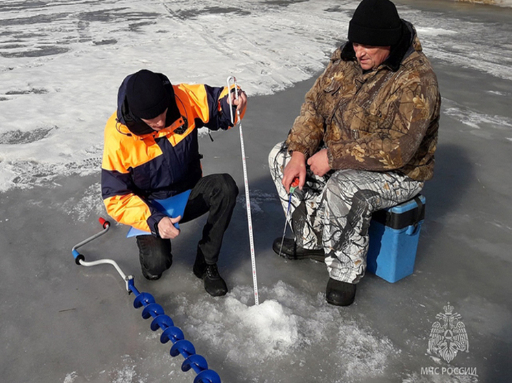 В Хакасии перекрывают выезды на хрупкий лед