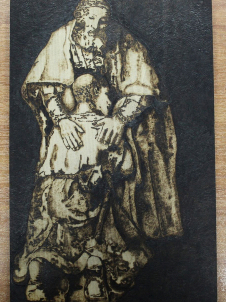 Орловский заключенный воссоздал шедевр Рембрандта методом пирографии