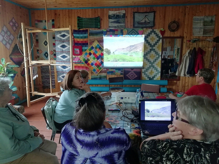 В Шенкурском округе активисты ТОСа открыли комнату ремесел