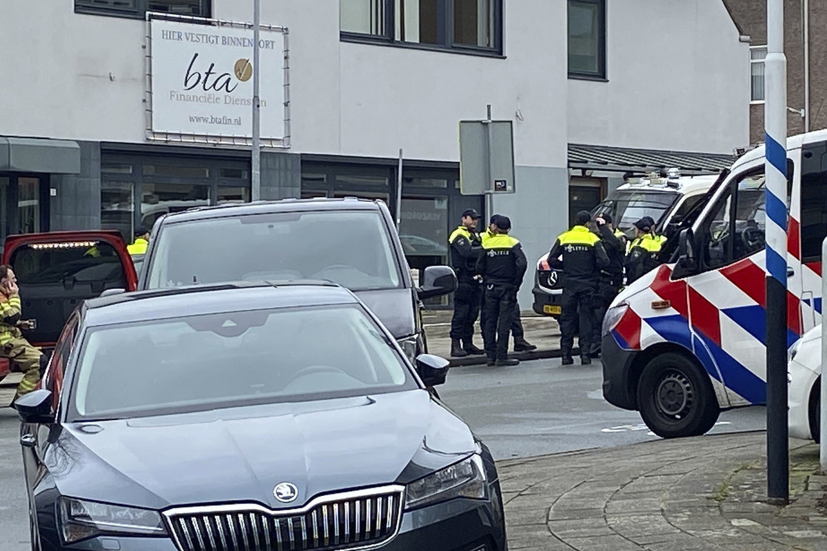 Details emerge of nine-hour hostage drama in the Netherlands