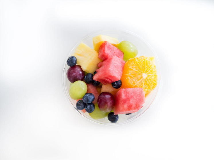 Nutrients: фруктовые перекусы оказались лучшими для здоровья