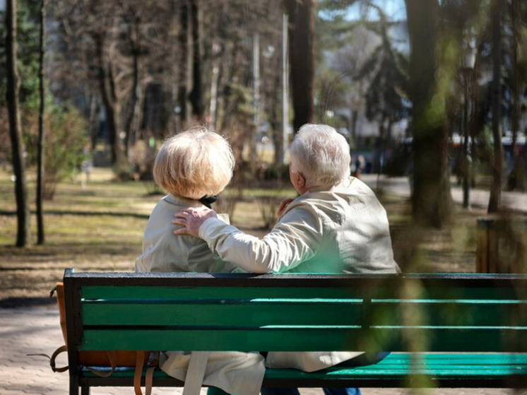 Эксперты раскрыли подробности предстоящих социальных выплат пожилым россиянам