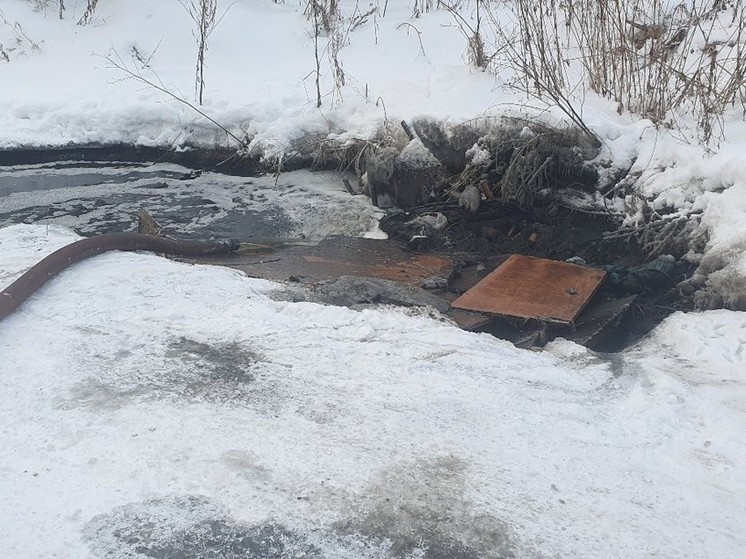 В Пензенской области мужчину повторно поймали на сливе жидких отходов в почву