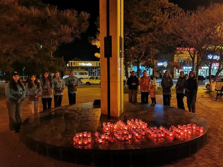 В Минеральных Водах почтили память погибших в теракте в «Крокусе»