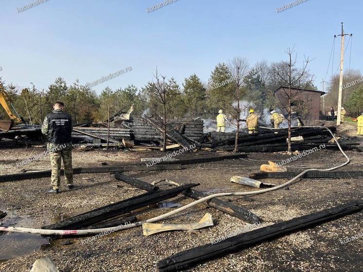 Следком возбудил уголовное дело после пожара в Апшеронском районе