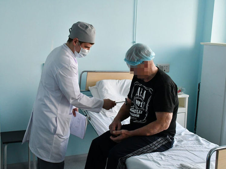 В Кемерове врачи вскрыли череп мужчине из-за звона в ушах