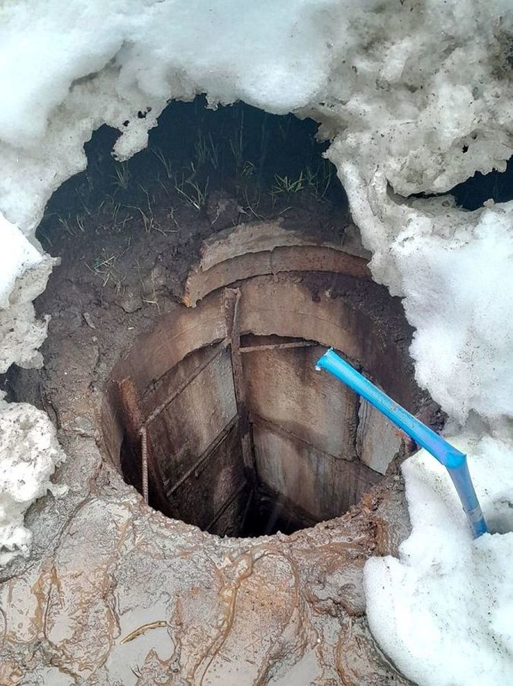 «Т Плюс» массово выявляет случаи повреждения люков снегоуборочной техникой в Кирове