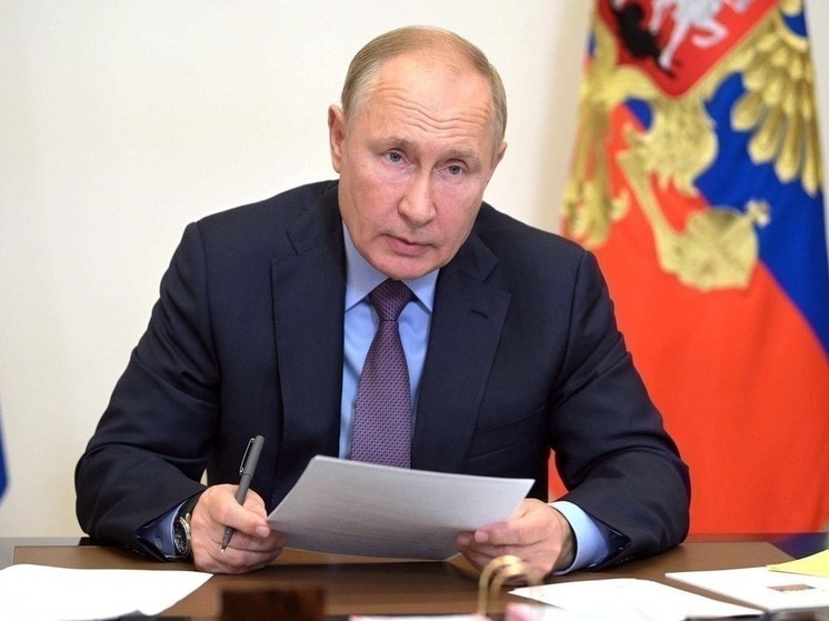 Путин отправил в отставку замдиректора ФССП Белоусова