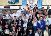 В состязаниях приняли участие спортсмены из 8 городов Донбасса