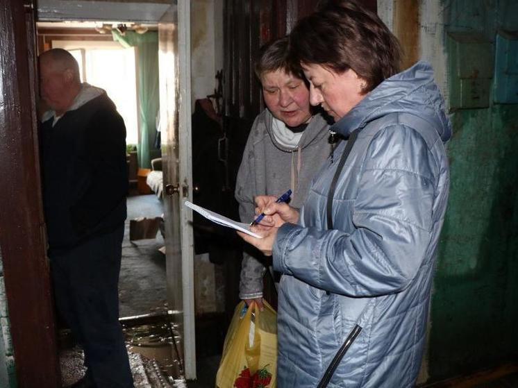 Власти Рязани провели встречу с жильцами сгоревшего дома на улице Лесопарковой
