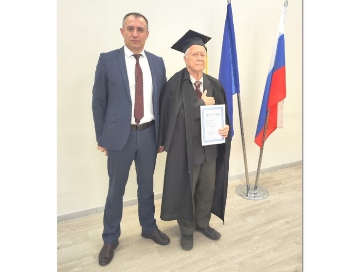 Альберту Брут–Бруляко присвоили звание «Почетный профессор Костромского университета»