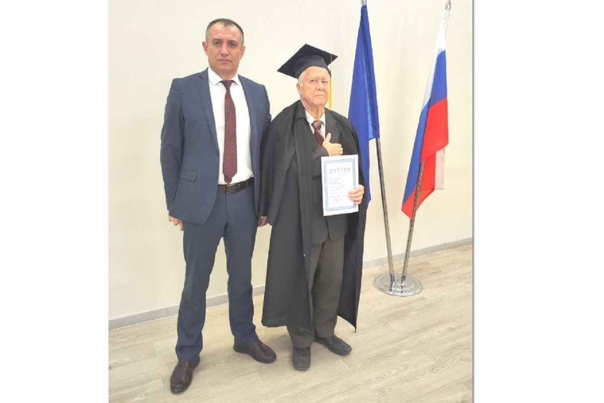 Альберту Брут–Бруляко присвоили звание «Почетный профессор Костромского университета»