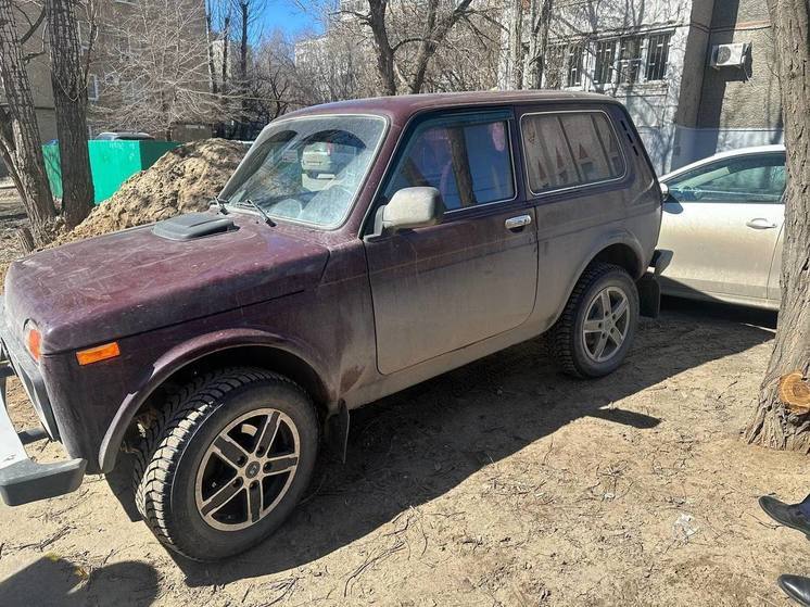 Юный автолюбитель в Саратове накопил 232 автомобильных штрафа