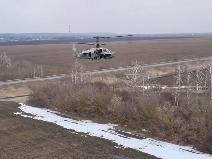 Минобороны РФ: вертолётные экипажи уничтожили украинских диверсантов на Купянском направлении