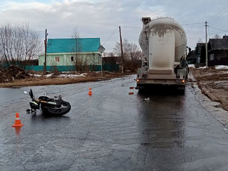В Гусь-Хрустальном районе на дороге разбился мотоциклист