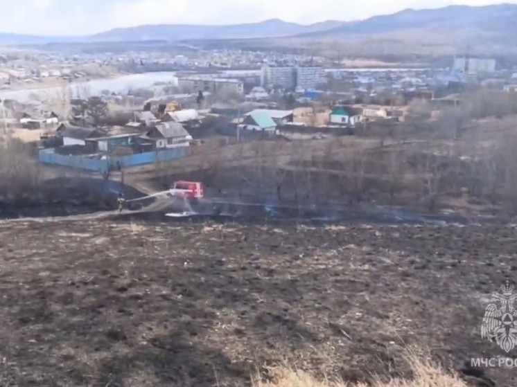 Два пожара потушили на Титовской сопке в Чите