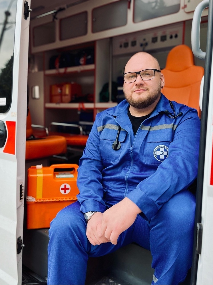 Бригада скорой помощи в Сортавале спасла жизнь истекающему кровью пациенту